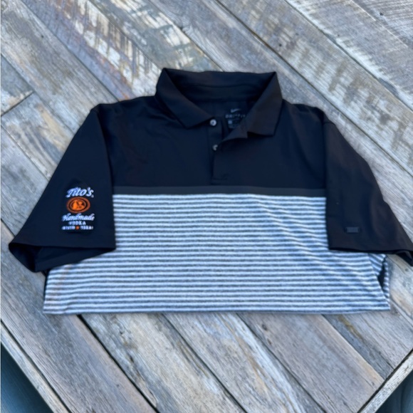 Nike TW Vapor Stripe Block Golf Polo with Tito’s Vodka Logo on Sleeve.  Large - Picture 2 of 6